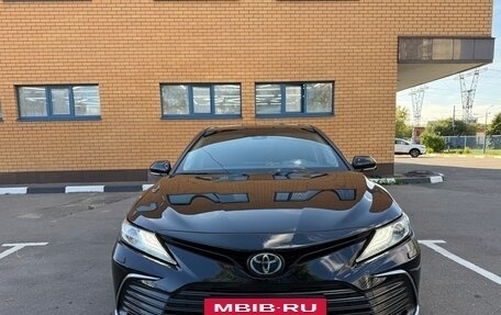 Toyota Camry, 2021 год, 3 160 000 рублей, 3 фотография