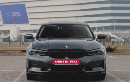 BMW 3 серия, 2018 год, 3 150 000 рублей, 16 фотография