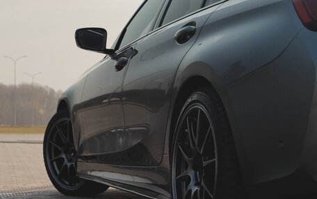 BMW 3 серия, 2018 год, 3 150 000 рублей, 21 фотография