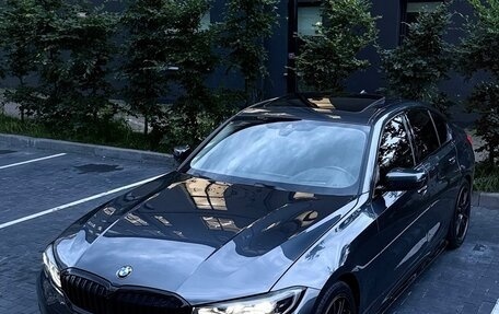 BMW 3 серия, 2018 год, 3 150 000 рублей, 25 фотография
