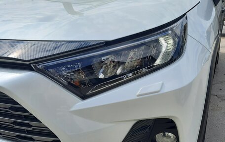Toyota RAV4, 2021 год, 3 950 000 рублей, 29 фотография