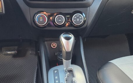 KIA Rio III рестайлинг, 2015 год, 890 000 рублей, 19 фотография