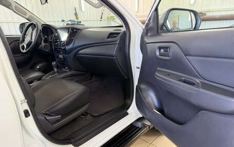 Mitsubishi L200 IV рестайлинг, 2023 год, 4 200 000 рублей, 11 фотография