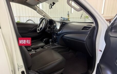 Mitsubishi L200 IV рестайлинг, 2023 год, 4 200 000 рублей, 12 фотография