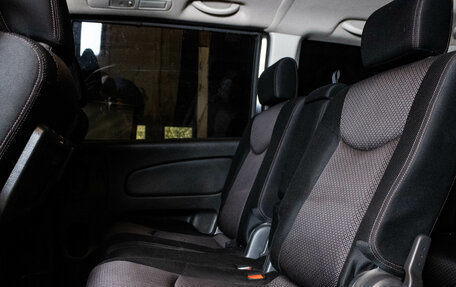Nissan Serena IV, 2011 год, 1 418 000 рублей, 10 фотография