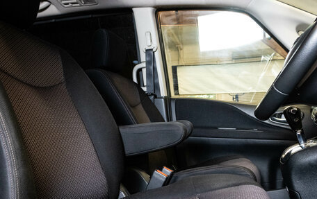 Nissan Serena IV, 2011 год, 1 418 000 рублей, 14 фотография