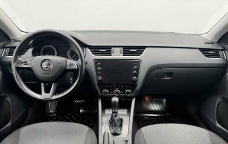 Skoda Octavia, 2017 год, 1 650 000 рублей, 12 фотография
