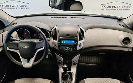 Chevrolet Cruze II, 2013 год, 749 000 рублей, 4 фотография