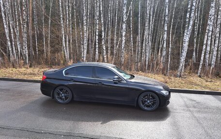 BMW 3 серия, 2012 год, 1 320 000 рублей, 13 фотография