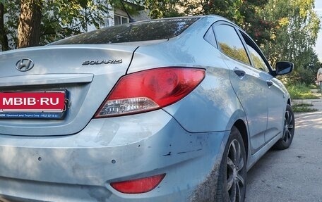 Hyundai Solaris II рестайлинг, 2014 год, 900 000 рублей, 4 фотография