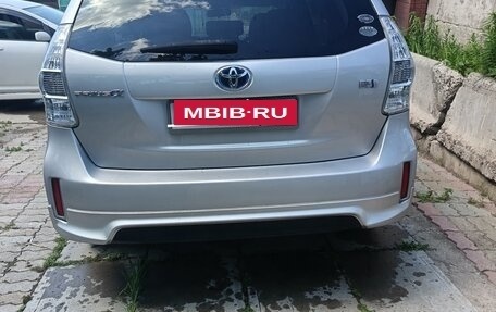 Toyota Prius Alpha I (ZVW40/41), 2011 год, 940 000 рублей, 12 фотография