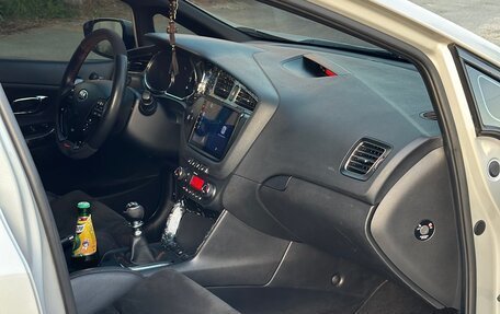 KIA cee'd GT II, 2014 год, 1 500 000 рублей, 7 фотография