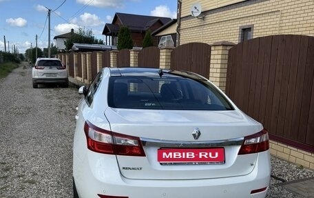Renault Latitude I, 2011 год, 1 010 000 рублей, 1 фотография