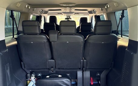 Peugeot Traveller I, 2019 год, 2 900 000 рублей, 6 фотография
