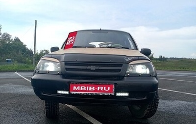 Chevrolet Niva I рестайлинг, 2004 год, 165 000 рублей, 1 фотография