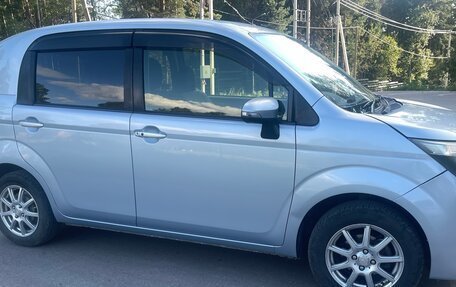 Toyota Spade, 2012 год, 2 фотография