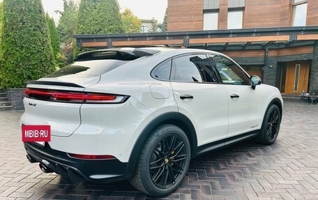 Porsche Cayenne III, 2023 год, 16 320 000 рублей, 12 фотография