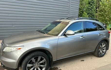 Infiniti FX I, 2004 год, 710 000 рублей, 19 фотография