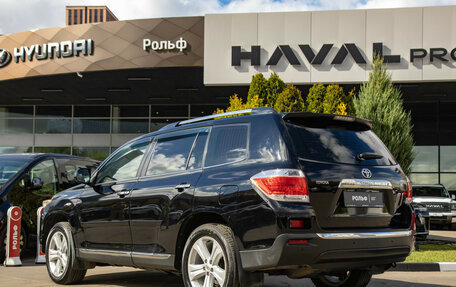Toyota Highlander III, 2011 год, 1 768 000 рублей, 5 фотография