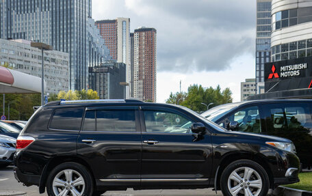 Toyota Highlander III, 2011 год, 1 768 000 рублей, 3 фотография