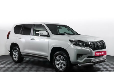 Toyota Land Cruiser Prado 150 рестайлинг 2, 2019 год, 3 990 000 рублей, 3 фотография