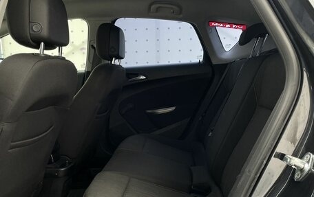 Opel Astra J, 2012 год, 880 000 рублей, 13 фотография