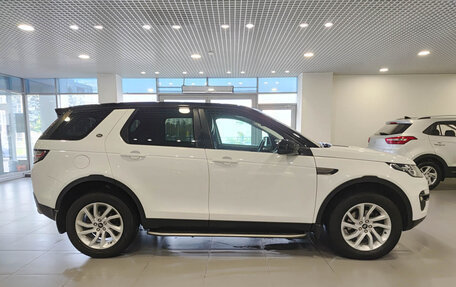 Land Rover Discovery Sport I рестайлинг, 2015 год, 2 320 000 рублей, 4 фотография