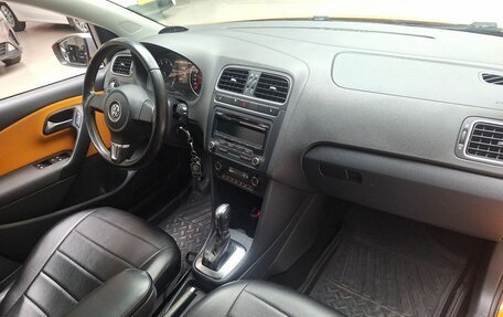 Volkswagen Polo VI (EU Market), 2012 год, 850 000 рублей, 15 фотография