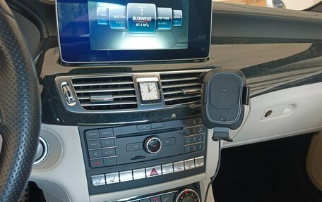 Mercedes-Benz CLS, 2015 год, 3 850 000 рублей, 3 фотография
