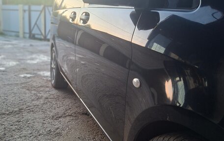 Mercedes-Benz Vito, 2016 год, 2 500 000 рублей, 23 фотография