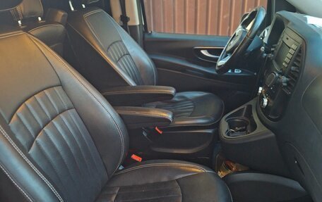 Mercedes-Benz Vito, 2016 год, 2 500 000 рублей, 20 фотография