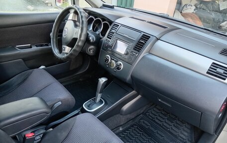 Nissan Tiida, 2010 год, 700 000 рублей, 7 фотография
