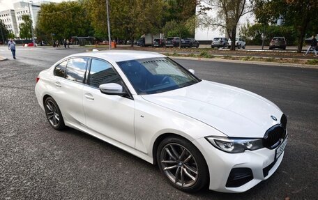 BMW 3 серия, 2019 год, 3 050 000 рублей, 4 фотография