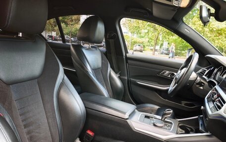 BMW 3 серия, 2019 год, 3 050 000 рублей, 9 фотография