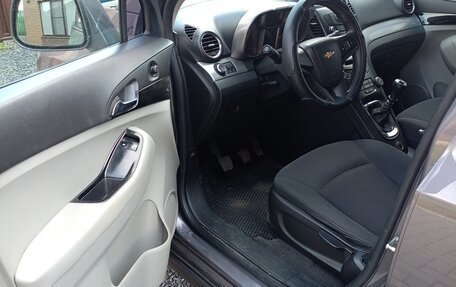 Chevrolet Orlando I, 2012 год, 900 000 рублей, 8 фотография