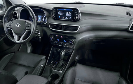 Hyundai Tucson III, 2019 год, 2 420 000 рублей, 10 фотография