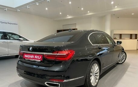 BMW 7 серия, 2017 год, 2 635 000 рублей, 6 фотография