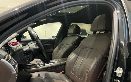 BMW 7 серия, 2017 год, 2 635 000 рублей, 8 фотография