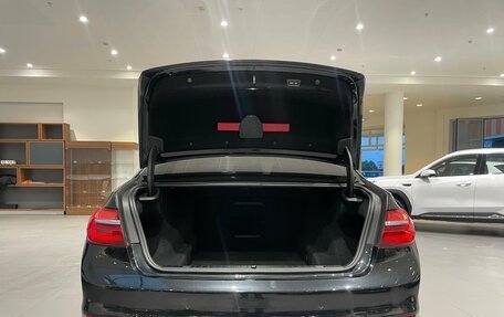 BMW 7 серия, 2017 год, 2 635 000 рублей, 29 фотография