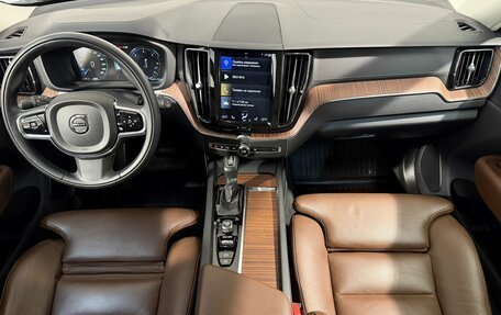 Volvo XC60 II, 2019 год, 3 999 800 рублей, 9 фотография