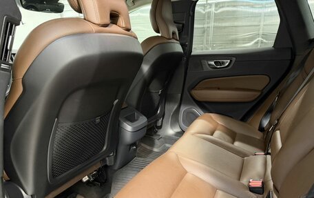 Volvo XC60 II, 2019 год, 3 999 800 рублей, 6 фотография