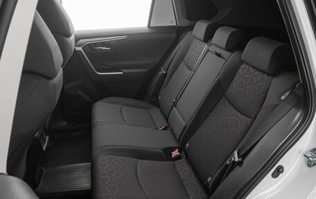 Toyota RAV4, 2021 год, 3 599 000 рублей, 11 фотография