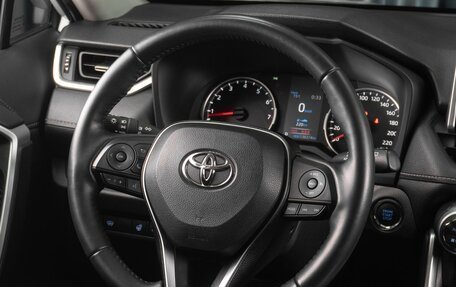 Toyota RAV4, 2021 год, 3 599 000 рублей, 22 фотография