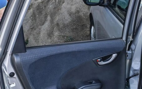 Honda Fit III, 2008 год, 380 000 рублей, 6 фотография