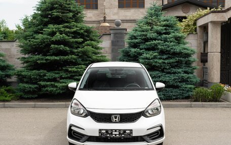 Honda Fit, 2022 год, 1 370 000 рублей, 2 фотография