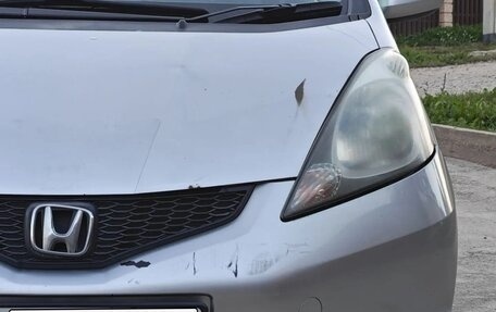 Honda Fit III, 2008 год, 380 000 рублей, 7 фотография