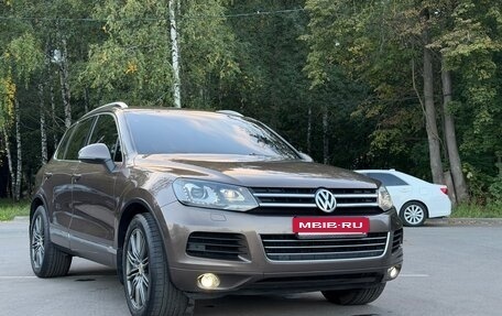 Volkswagen Touareg III, 2012 год, 2 050 000 рублей, 4 фотография