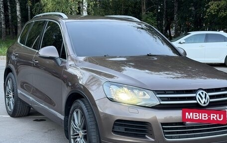 Volkswagen Touareg III, 2012 год, 2 050 000 рублей, 8 фотография