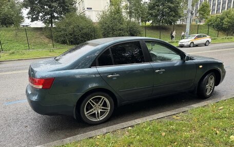 Hyundai Sonata VI, 2005 год, 749 000 рублей, 10 фотография