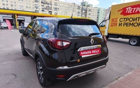 Renault Kaptur I рестайлинг, 2019 год, 1 350 000 рублей, 6 фотография